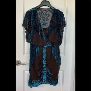 Hale Bob dress. Gorgeous dress lined, size medium.